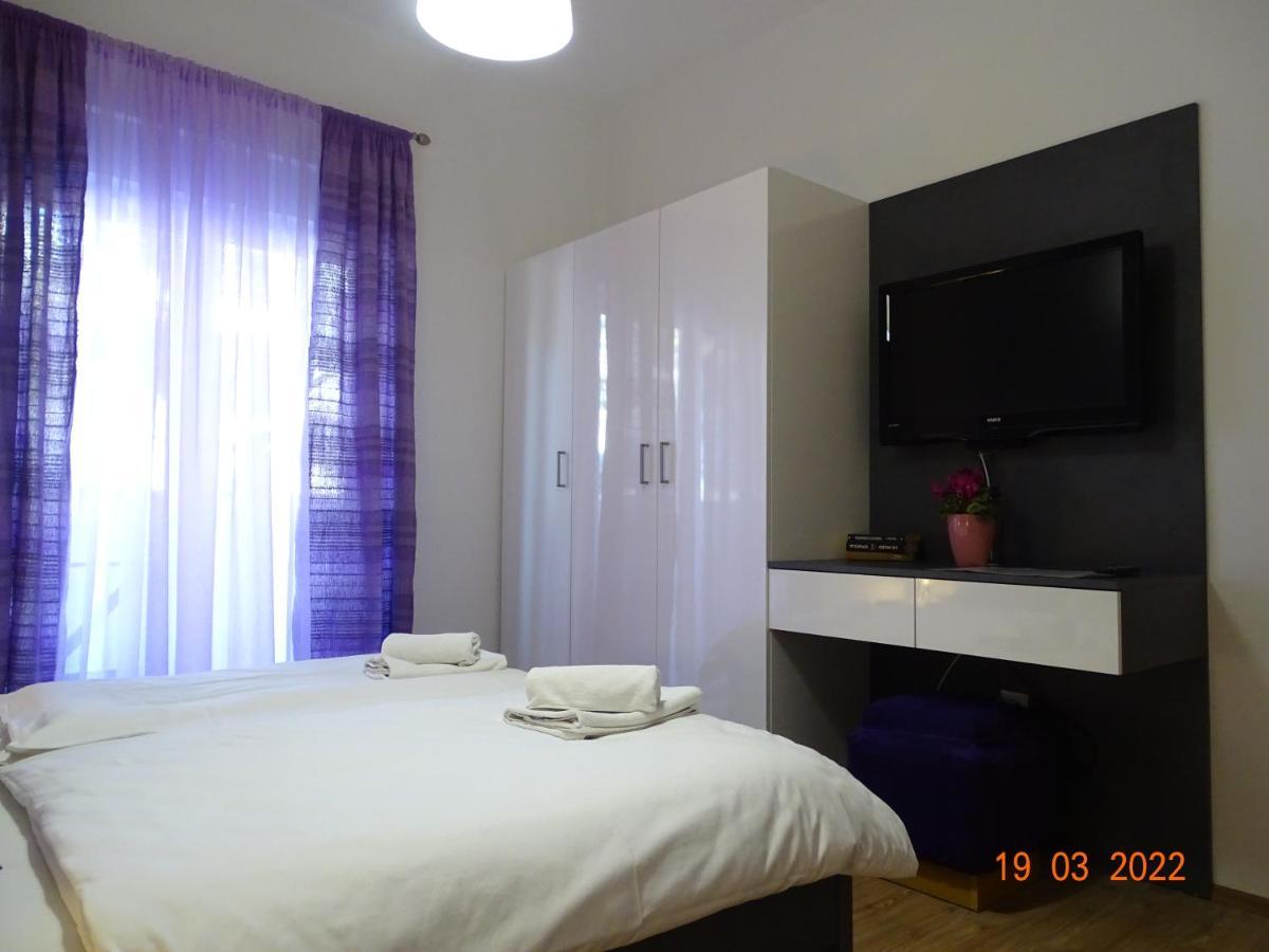 Antea & Magdalena Apartment Pirovac
